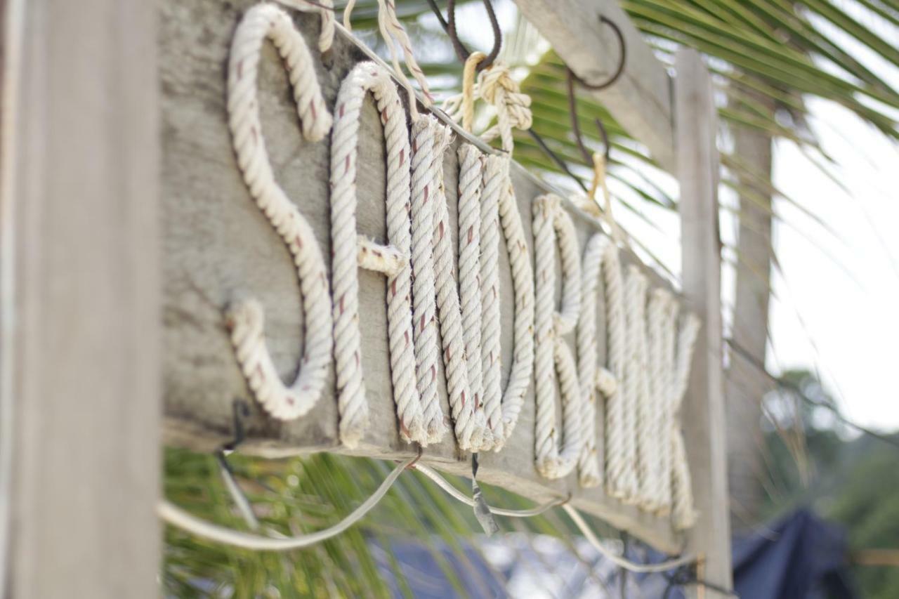 Sandbank Restaurant & Camping Koh Rong Kaoh Touch Exterior foto